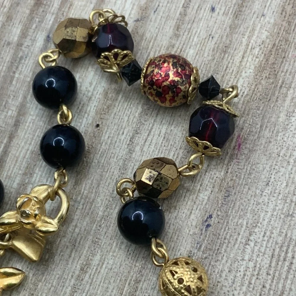 Liz Claiborne Vintage Gold Tone Filigree Beaded Lucite Necklace